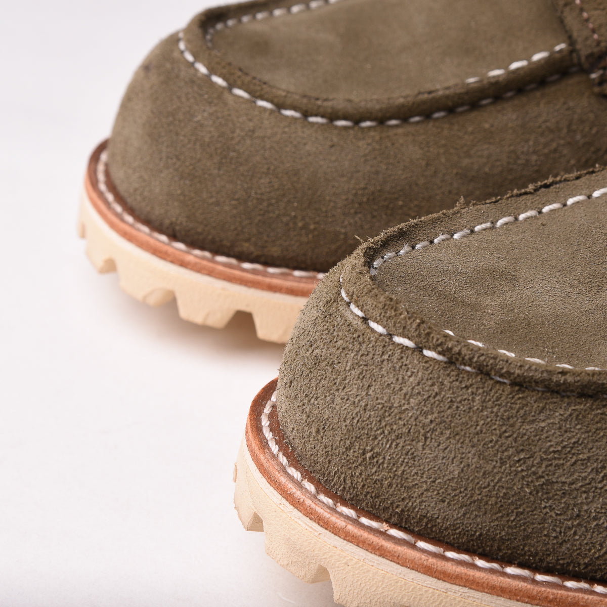 Red Wing "8203" -Europe Exclusive- Moc Toe Boots