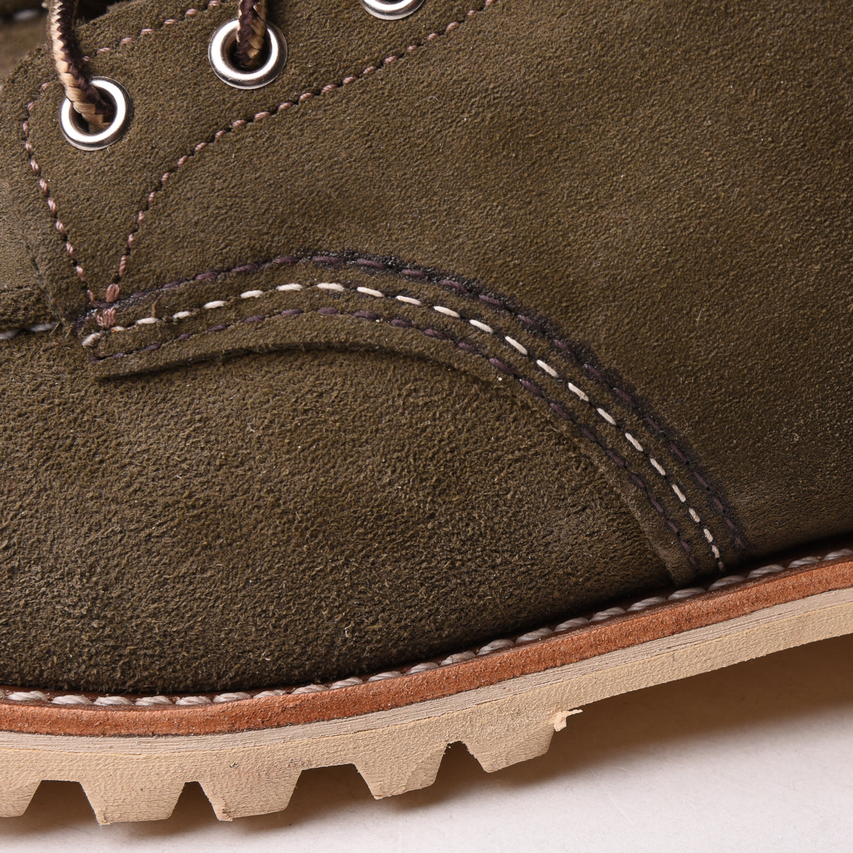 Red Wing "8203" -Europe Exclusive- Moc Toe Boots