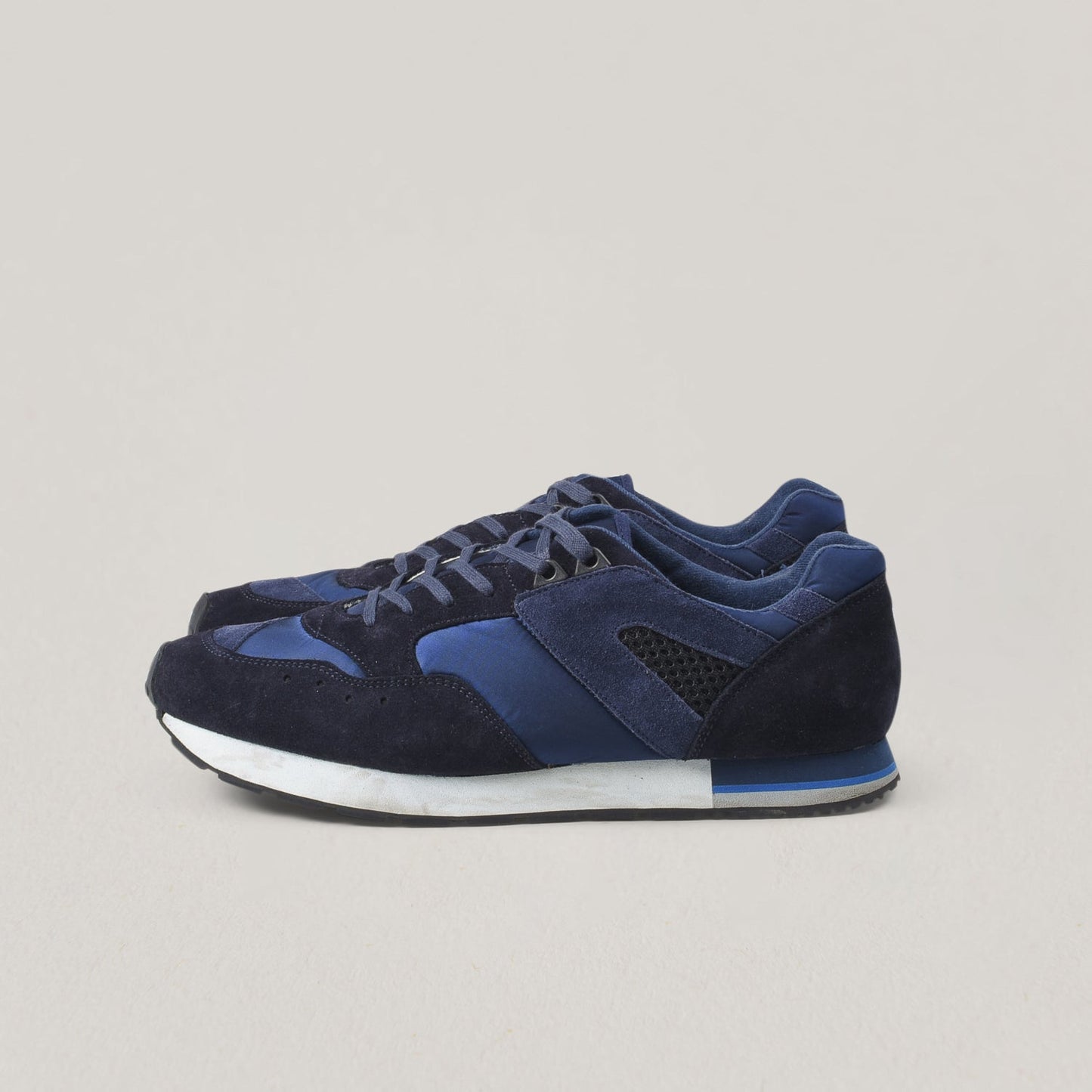 REPRODUCTION OF FOUND FRENCH MILITARY TRAINER - NAVY