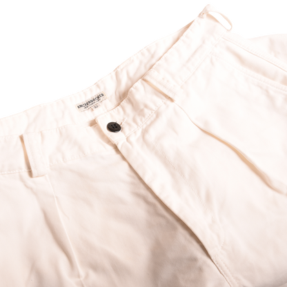 Knickerbocker White Chino