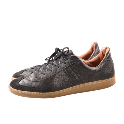 Reproduction of Found sneakers size 45