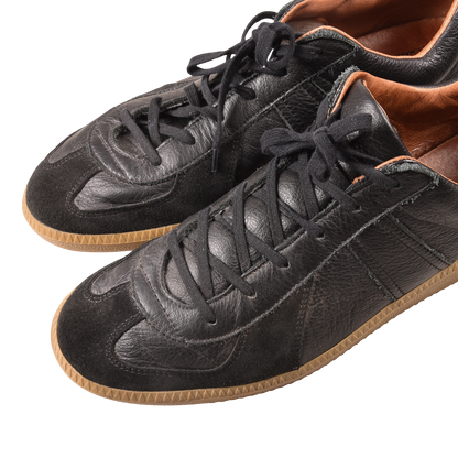 Reproduction of Found sneakers size 45