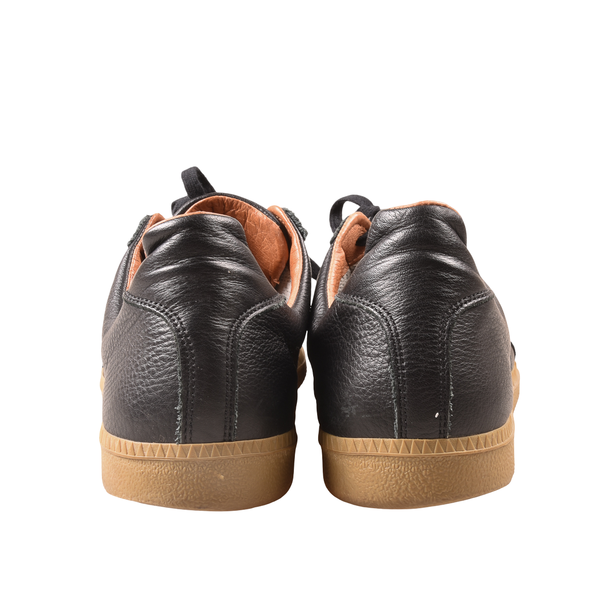 Reproduction of Found sneakers size 45